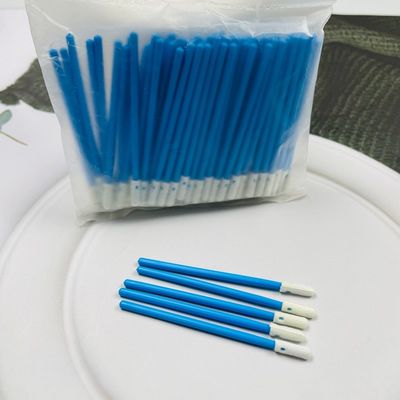 Micro-Gap PCB Cleaner TX742: testa di spugna da 3,5 mm su un manico da 75 mm per un accesso senza pari in assemblee affollate