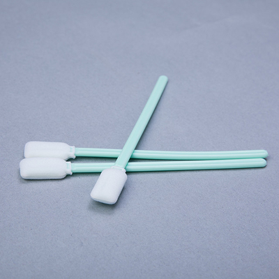 La Q senza filaccia leggera fornisce di punta i tamponi di pulizia del cotone per le stampanti